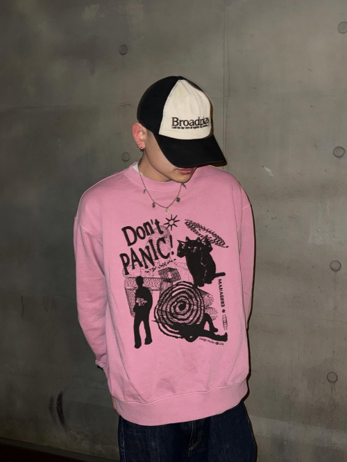 DON’T PANIC PIGMENT SWEATSHIRT PINK(MG2DSMM441A)