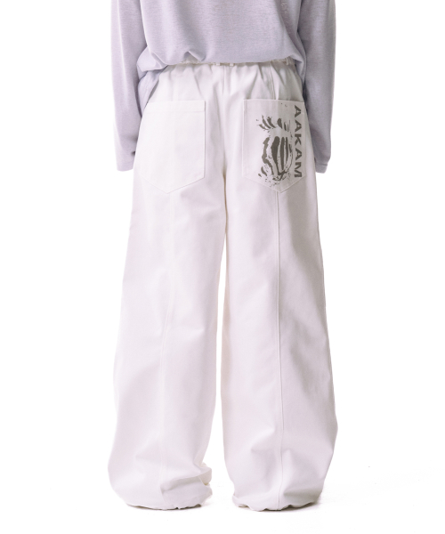 Knee Pin-tuck Printed Denim Pants (White)