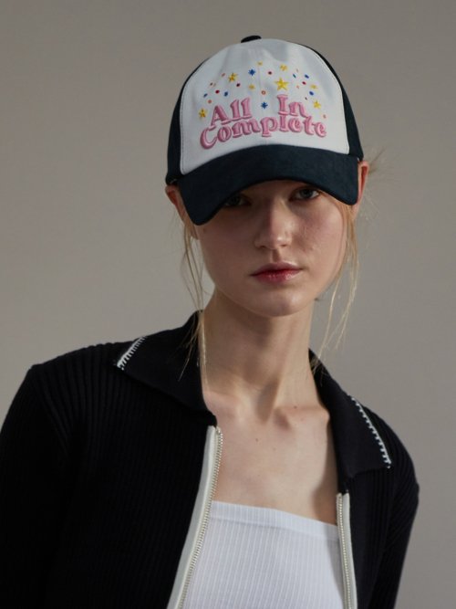 Stella Retro Ball Cap (Black)