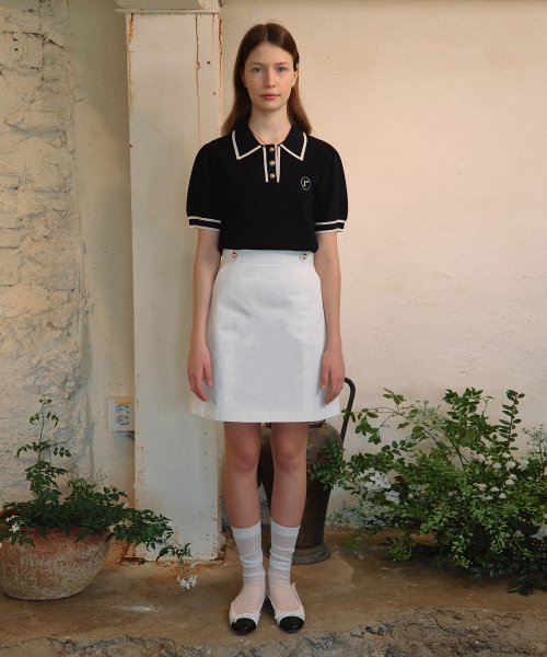 A LINE MIDI SKIRT WHITE