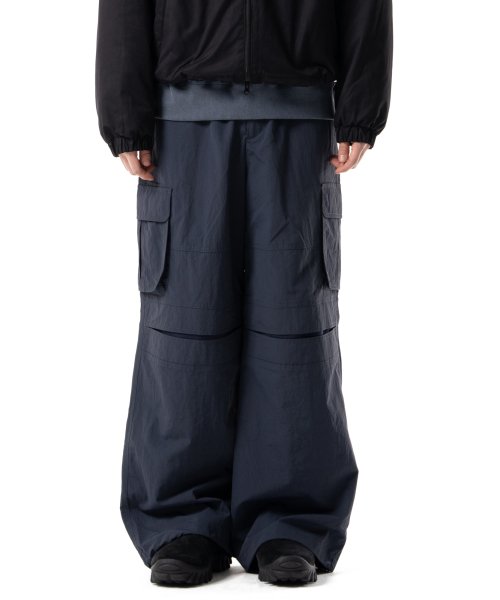 Stretched Knee Slit Cargo Pants (Navy)