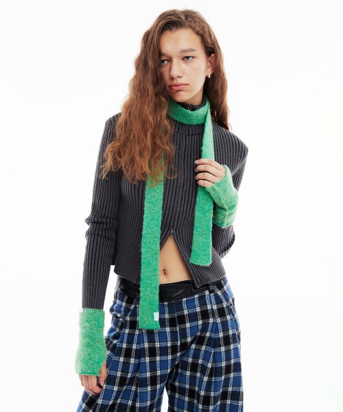 BRUSH KNIT MUFFLER - APPLE GREEN