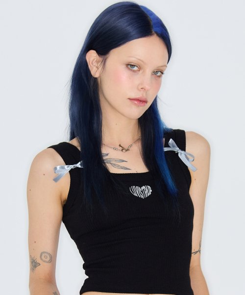 HEART RIBBON TEE (BLACK)