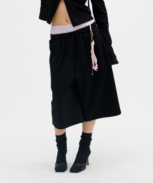 TRUNK LAYERED SWEAT SHORTS [BLACK]