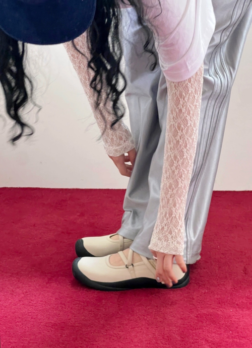 Verity velcro sneakers