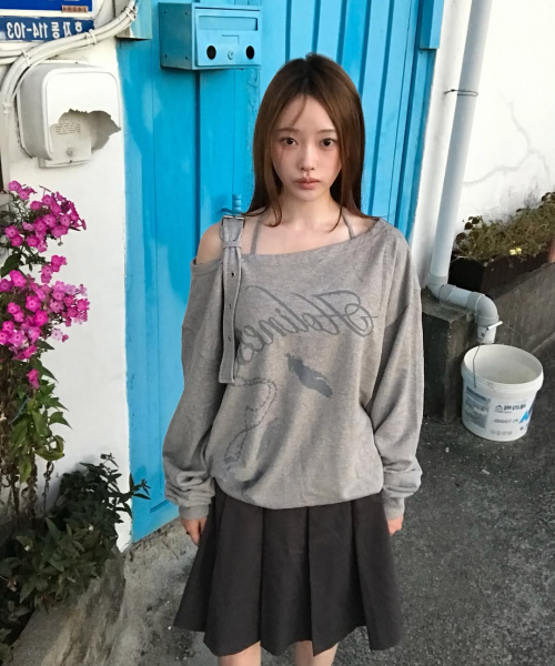 ONE-SHOULDER BUCKLE SWEATSHIRT (MELANGE GRAY)_F24ZB063