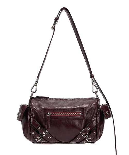 STUD POCKET BAG IN BURGUNDY