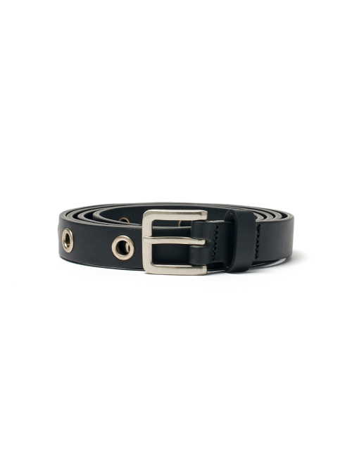 STUD EYELET LEATHER BELT IN BLACK