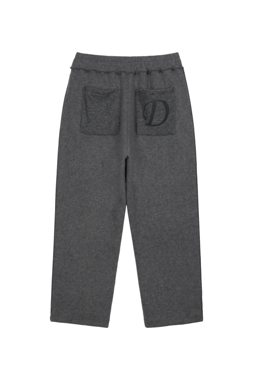 SMOOTH D LOGO KNIT PANTS IN CHARCOAL