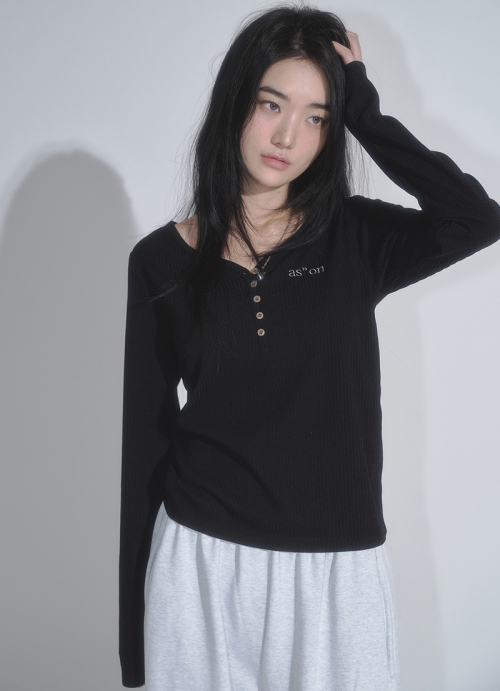 WISH RIBBED BUTTON TEE / BLACK