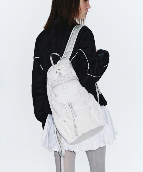 AIRY POCKET BACKPACK - WHITE
