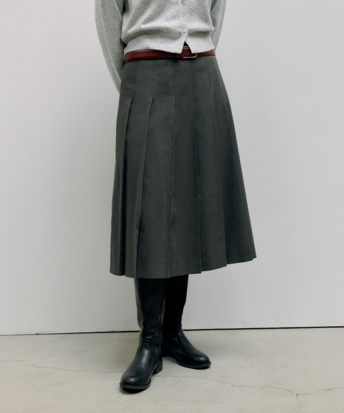 PLEATS LONG SKIRT GRAY
