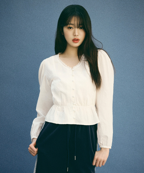 LACE SCALLOP BLOUSE WHITE