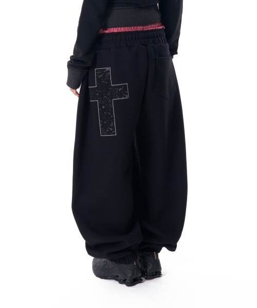 Laced CROS2 Patch Sweatpants (Black)