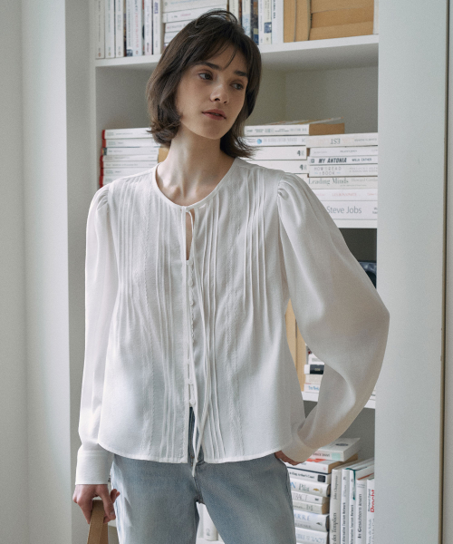 Pintuck Tie Blouse[LMBFSP25SH5304]-Off-White