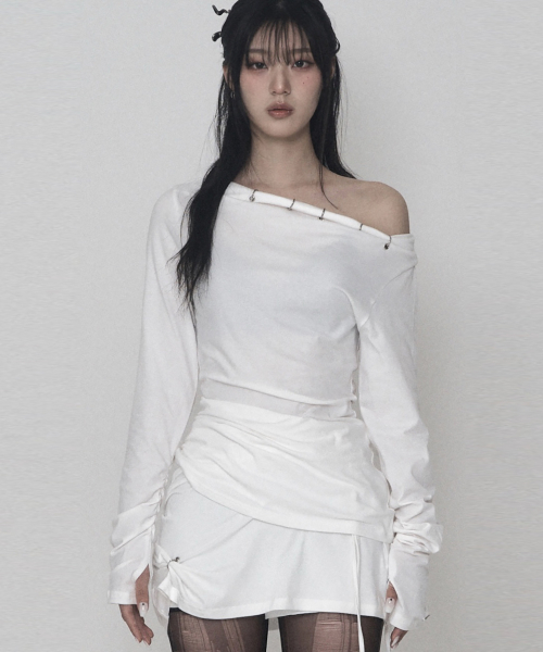 Piercing Drape Set-up Long Sleeve (Ivory)