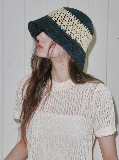 Color Block Paper Crochet Hat (Black & Beige)
