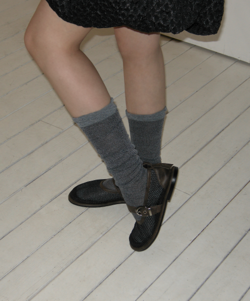 r. 903 mesh buckle flats / brown