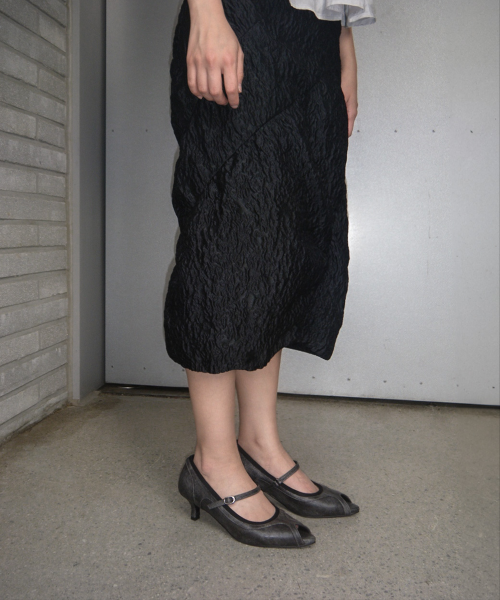 r. 906 open toe heels / black
