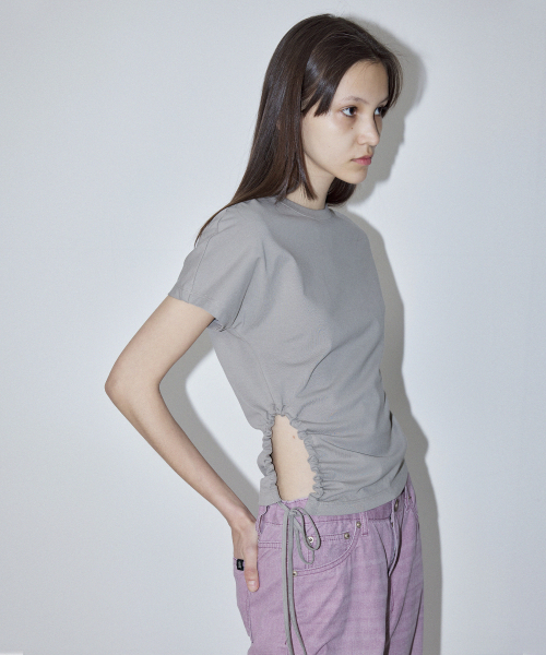 SIDE HOLE STRING T-SHIRT - BEIGE