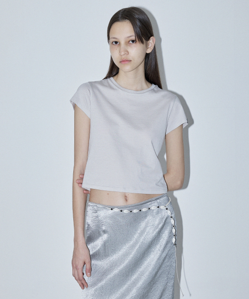 BASIC SHORT SLEEVE CROP T-SHIRT - LIGHT BEIGE