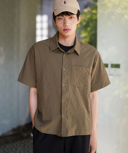 Minimal Crop Check Short Sleeved Shirt Brown KJSS2641