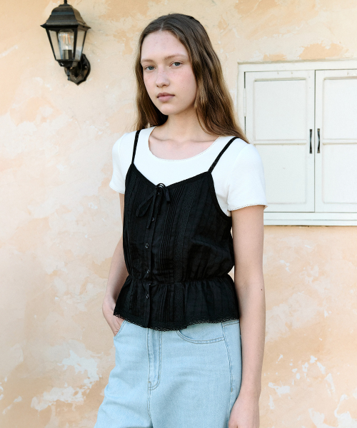 RIBBON LACE PINTUCK SLEEVELESS BLACK
