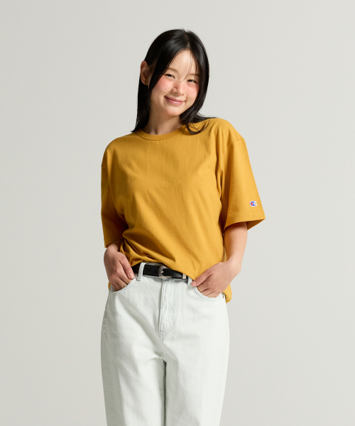 C로고 UNI 반팔 티셔츠 Mustard