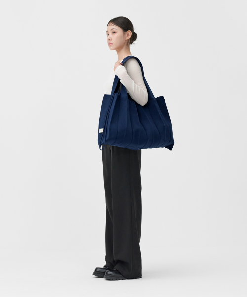 빅숄더백 네이비
