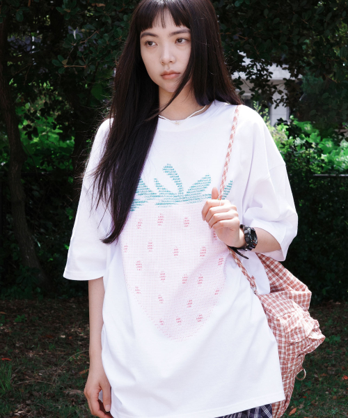 Ascii Strawberry Overfit T-shirt [White]