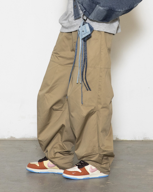 GP158 니컷 다트 팬츠 (BEIGE)