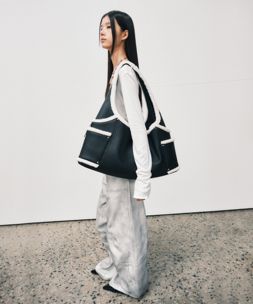 Maren 마렌_ Mustang Black