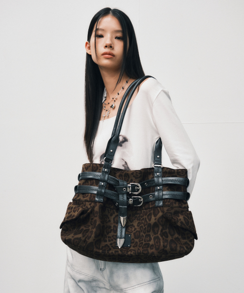 Nexie 넥시_ Leopard Khaki