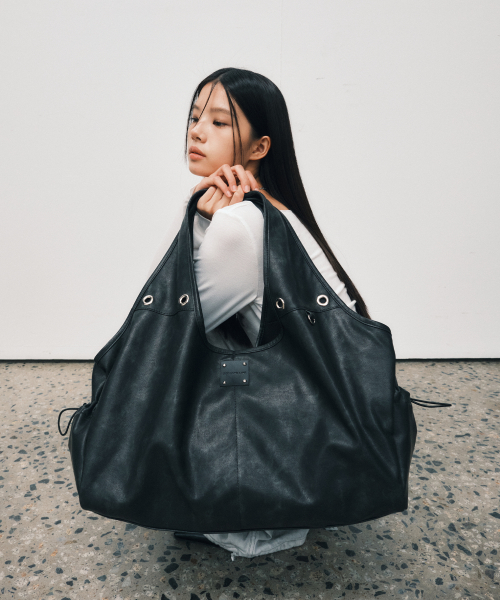 Terri 테리_ Black