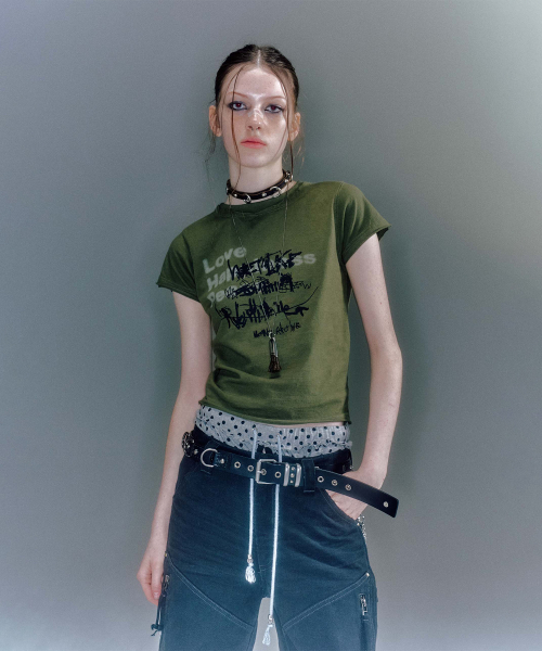 (WOMEN) DELLA ARTWORK T-SHIRT (3COLOR)
