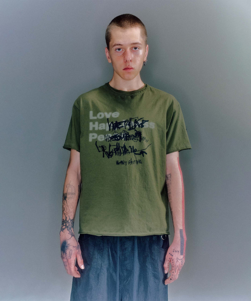 (MEN) DELLA ARTWORK T-SHIRT (3COLOR)