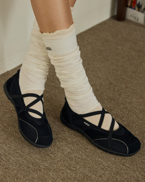 ROMARI Elastic Suede Sneakers Black OZSQGA158B