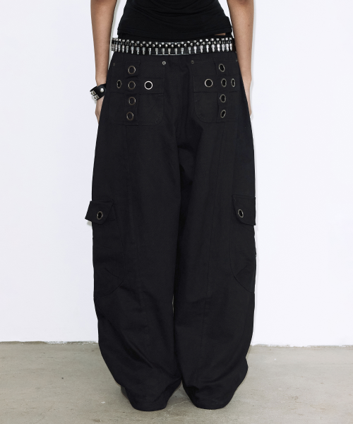 CROSS POCKET CARGO PANTS (BLACK) F25ZD976