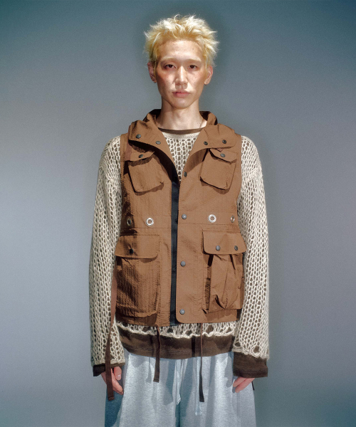 MEN BROOK CARGO HOODIE VEST BROWN