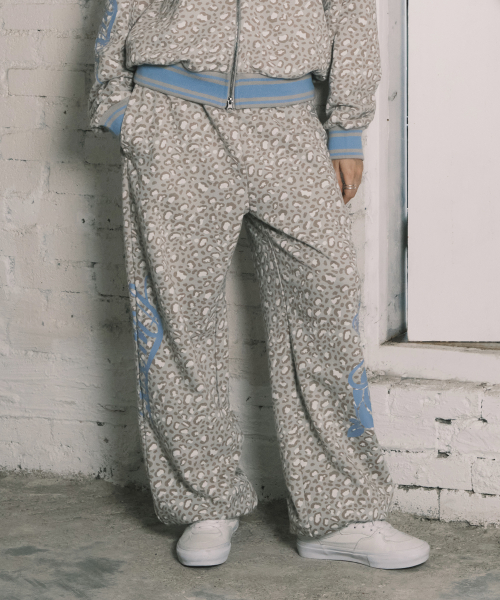 EMBLEM PRINTING JOGGER PANTS CAMO