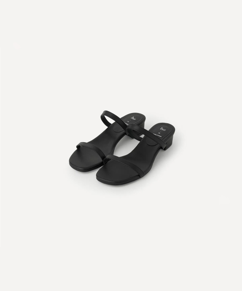 STRAIGHT SANDALS (BLACK)