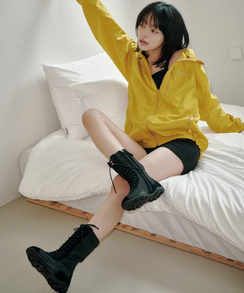 Forreal sneakers boots