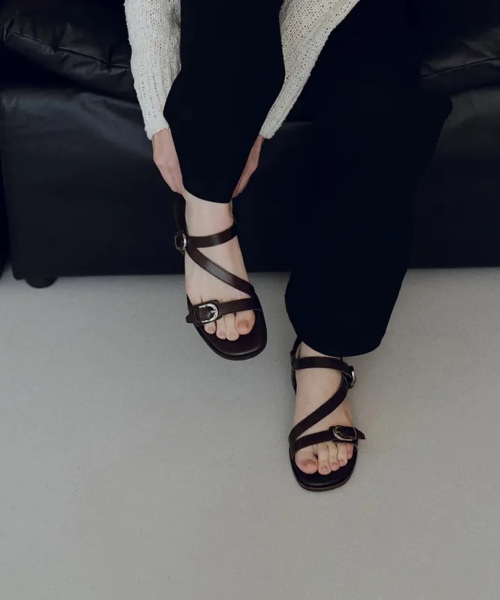 SNAY SANDALS (BROWN)