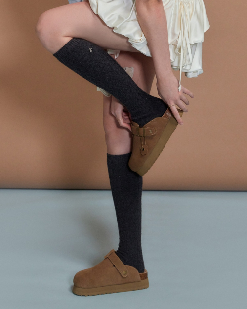 TOFFEE Suede Clogs Beige OZV5GA146E