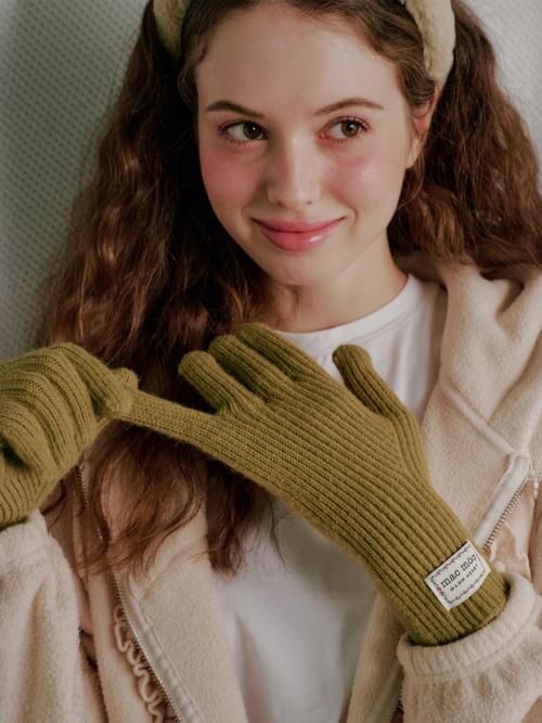 Merry glove