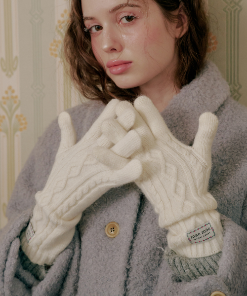 Kkoim glove