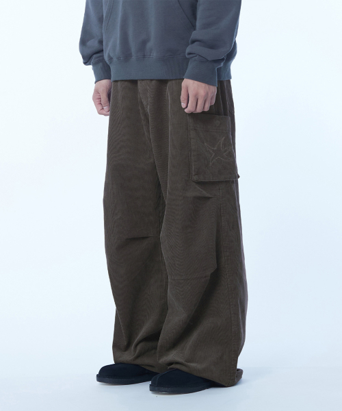 TCM corduroy cargo pants (vintage brown)