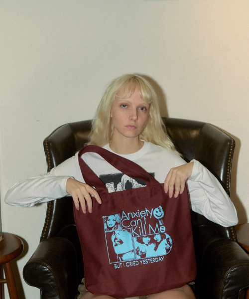ANXIETY CANT KILL ME TOTE BAG (BURGUNDY)