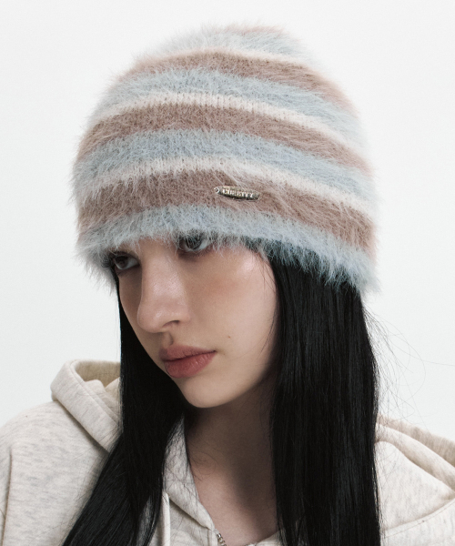 C HAIRY BEANIE_LIGHT BLUE