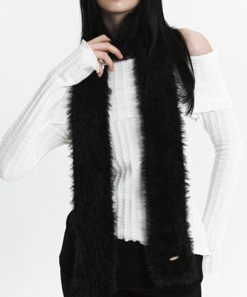 C HAIRY MUFFLER_BLACK